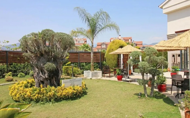 Arwen Hotel