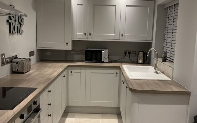 Hottub - Beach - Bbq - Petsok - 6 Guests