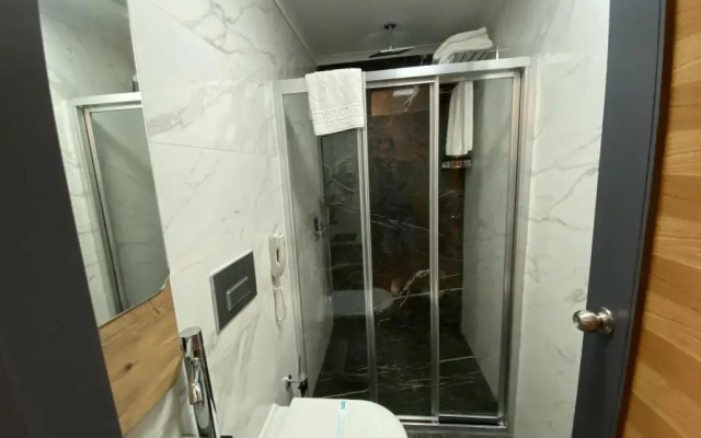 Miyas Luxury Hotel