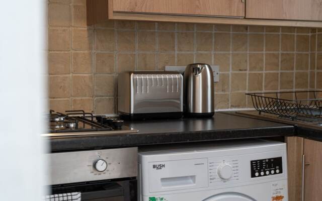 Luxurious 2 bed House - Free Parking