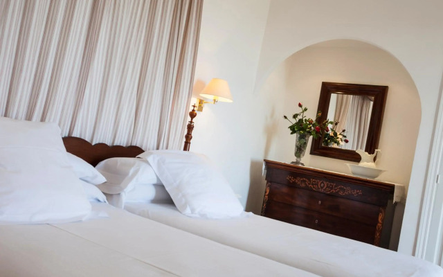 Hotel Llenaire