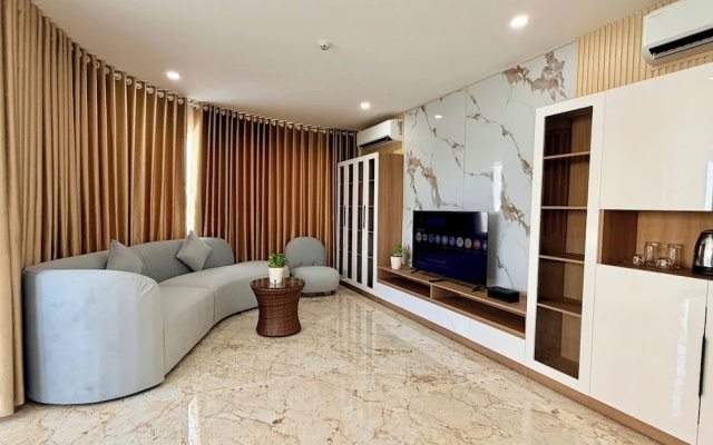 Cannes Hotel – Guest Rooms – Ben Tre