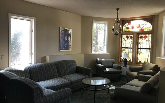 Riverwood Inn & Conference Center