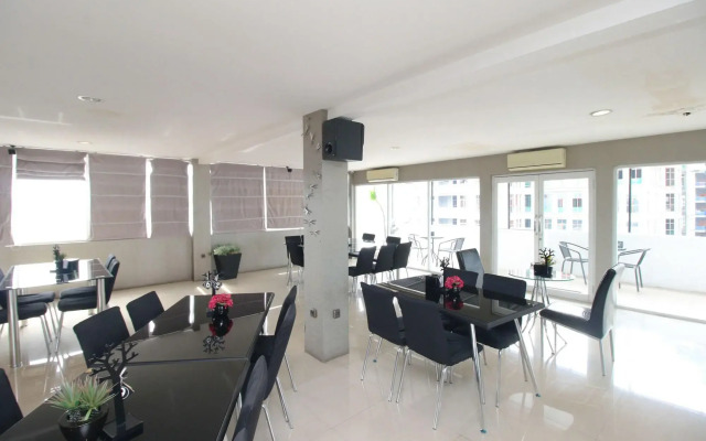Residence 100