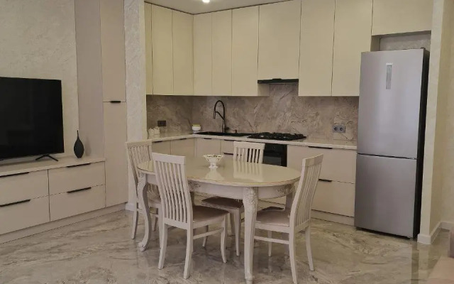 Flatirini (Флатирини) на улице Братьев Темировых