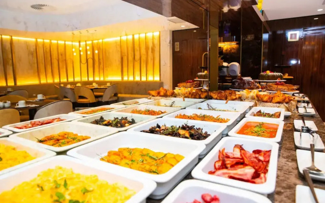 VIP Executive Suites do Marques Hotel