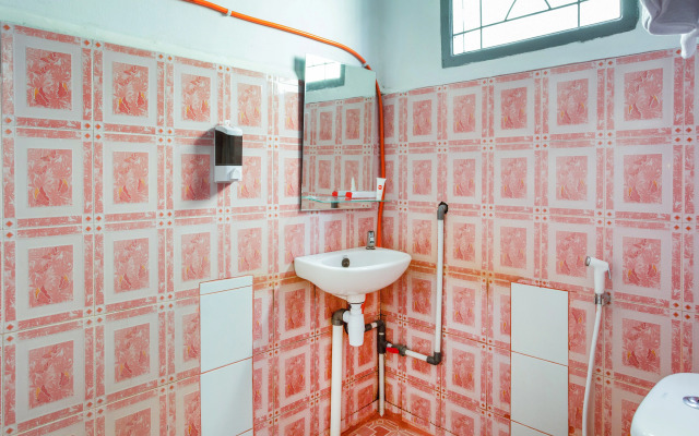 Putri Residence Syariah by OYO Rooms