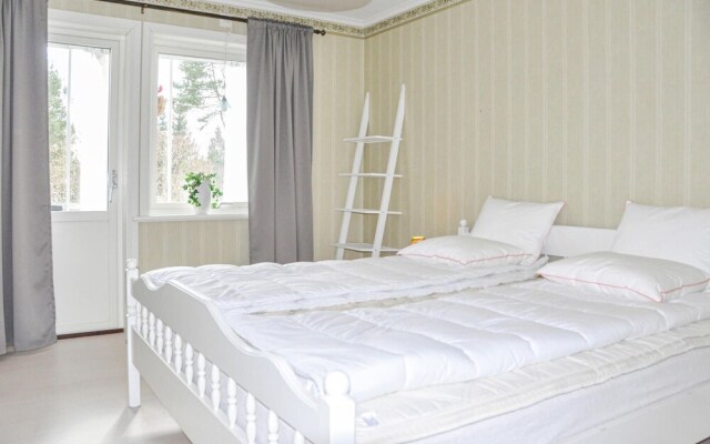 Amazing Home in Idkerberget With 3 Bedrooms and Wifi
