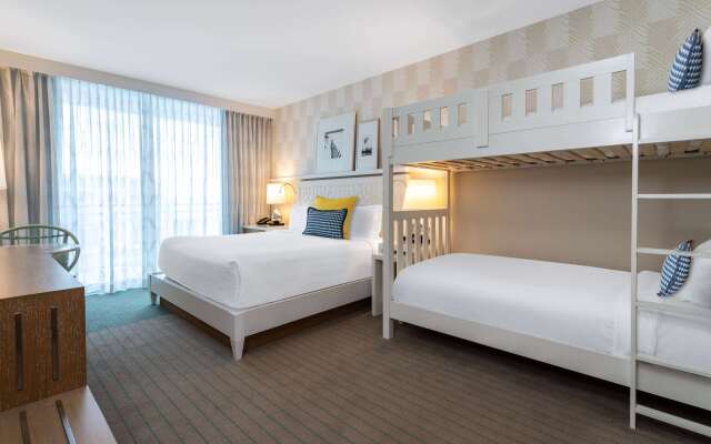 Wyndham Grand Clearwater Beach