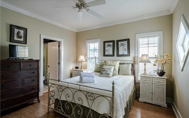 Seaclusion 18A - 2 Br Condo