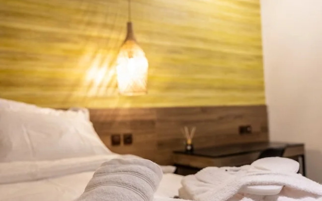 Trikala Mall Suites !