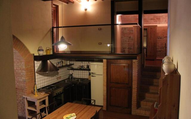 Appartamento In Palazzo Stiozzi Ridolfi