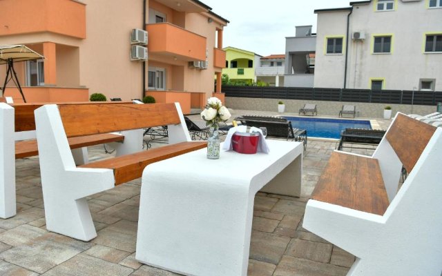 Apartments Villa Lucky