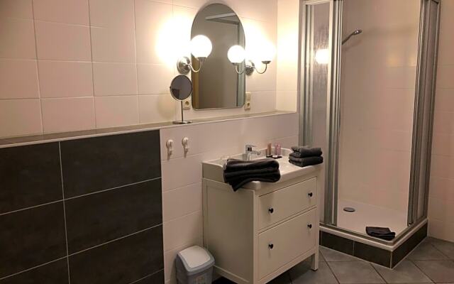 Heeren's Hotel Garni