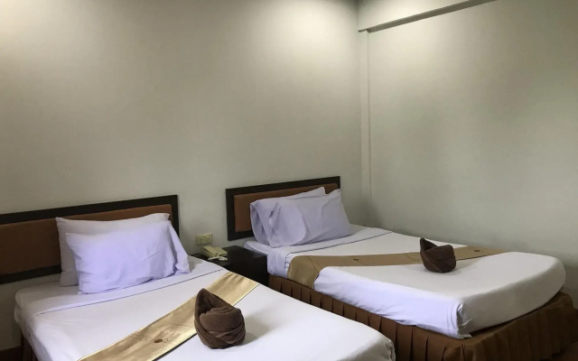 Bordin Hotel