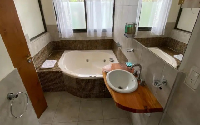 Cabañas y Apart Utopia