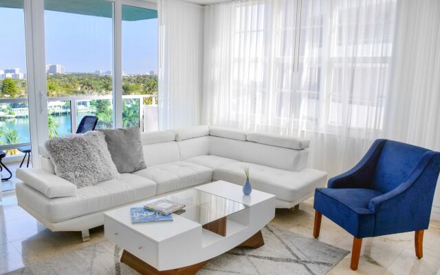 Seacoast Suites on Miami Beach