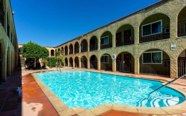 OYO Hotel Banning I-10