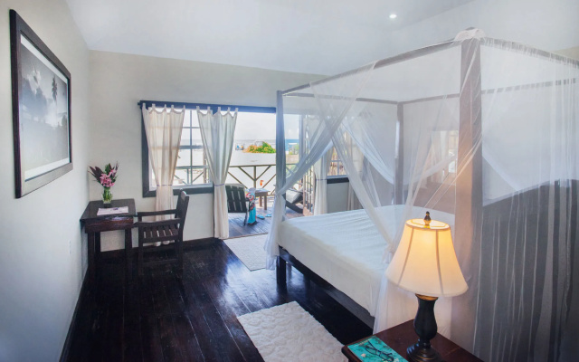 Keyonna Beach - All Inclusive - Couples Only