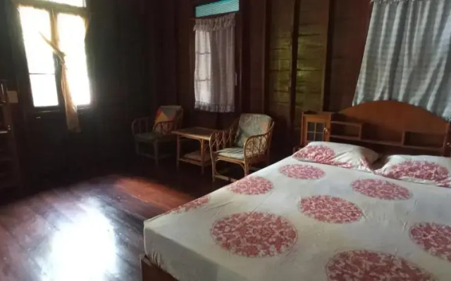 Happy Home guesthouse & Tattoo studio