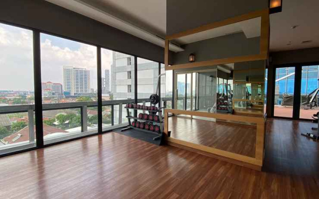 Comfortable and Stunning 2BR Samara Suites Apartment By Travelio