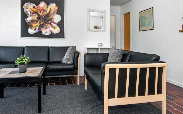Tranquil Holiday Home in Ebeltoft With Barbecue