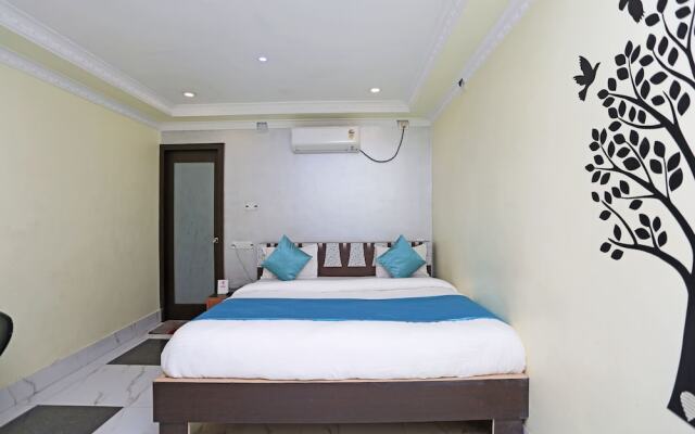 OYO Flagship 5716 Hotel Krishna