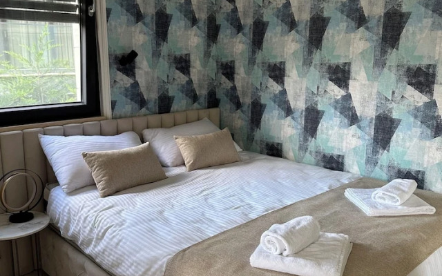 Zados Luxury Residence