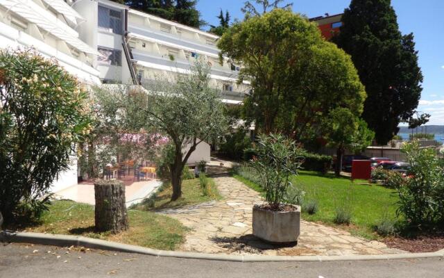 Sd Portoroz Hostel Korotan