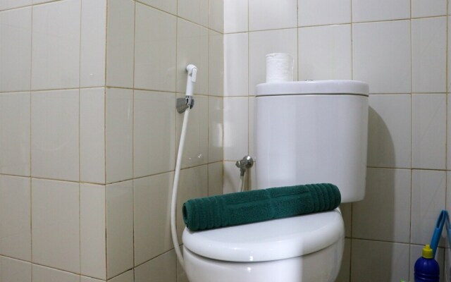 Simply Look Studio Room At Mont Blanc Bekasi Apartment