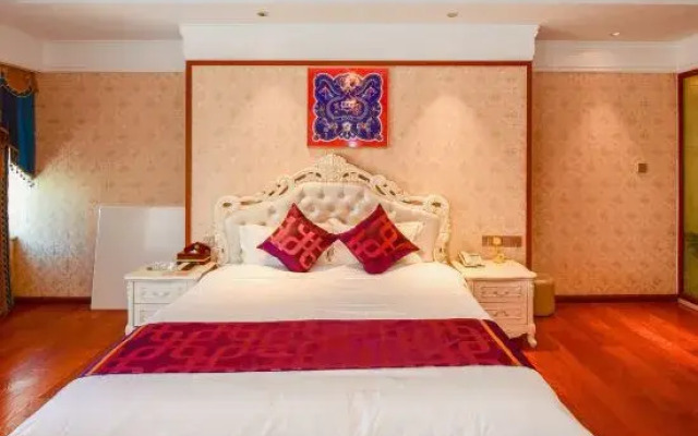 DingFeng Steamed Hotel