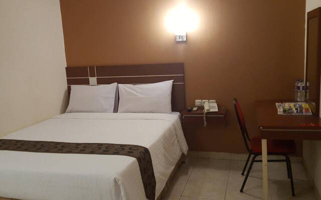 Hotel Sanrina Makassar