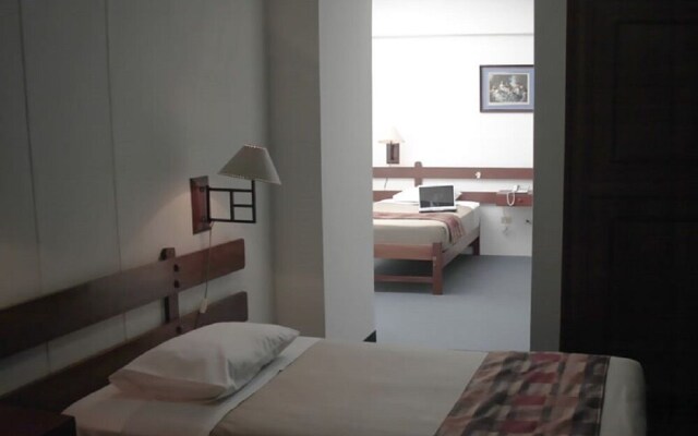 Las Musas Hotel & Casino
