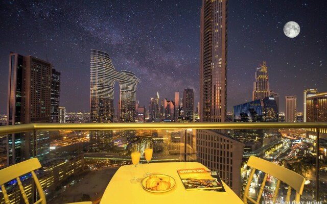 LUX The Luxury Skyside Suite in DownTown Dubai