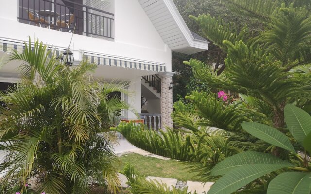 Garden Bungalows Resort