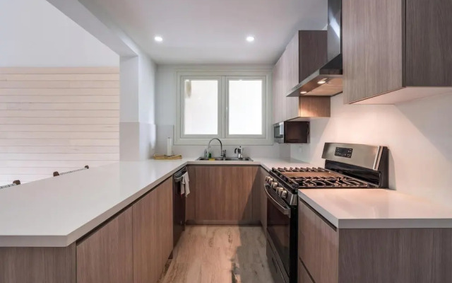 Cozy 2-br apt With Balcony in Portillo - Terrenas