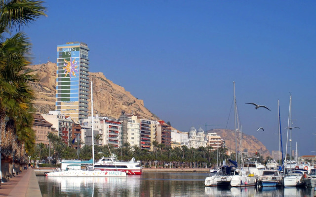 Hotel Alicante Gran Sol Affiliated by Meliá