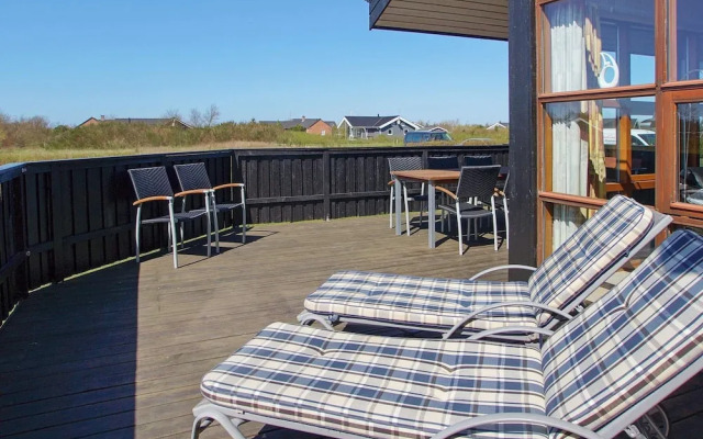 Spacious Holiday Home in Tarm near Beach