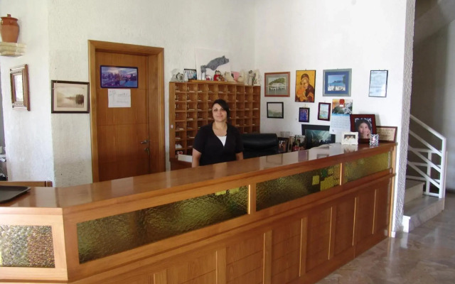 Hermes Hotel