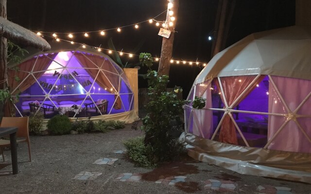Liwa-Liw Beach Villas & Dome Glamping