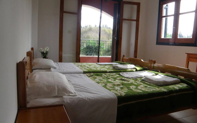 Sunny Dreams Apartments Ipsos