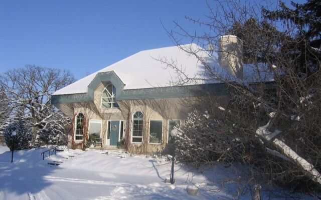 Evergreen Gate Bed and Breakfast