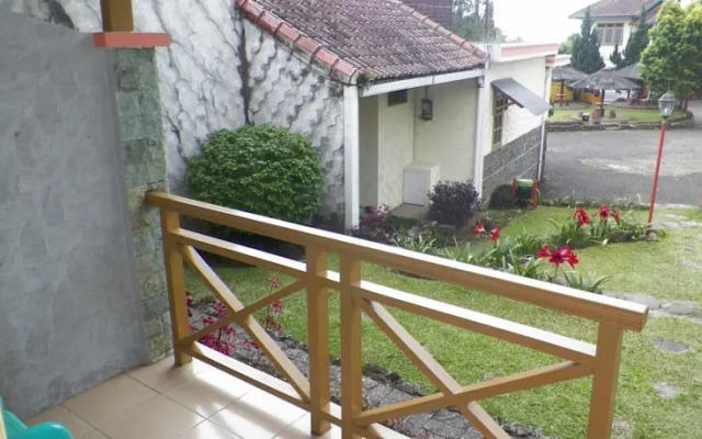 Puspa Sari Hotel