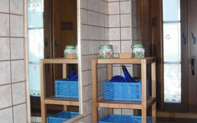 107444 - Apartment in Puerto de Vega