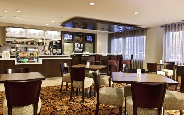 Courtyard by Marriott Albany Thruway