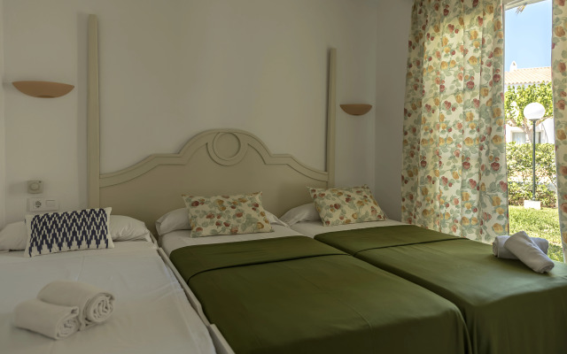 Las Brisas Playa Park