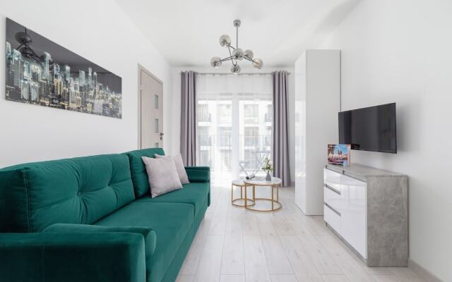 Expo Cracow Apartment by Renters
