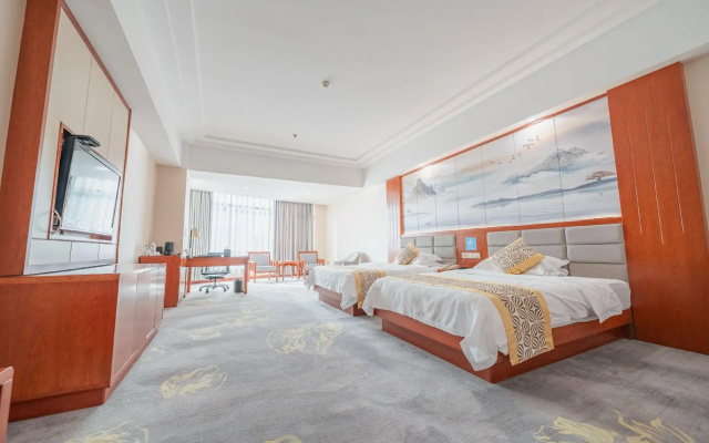 Crown Hotel