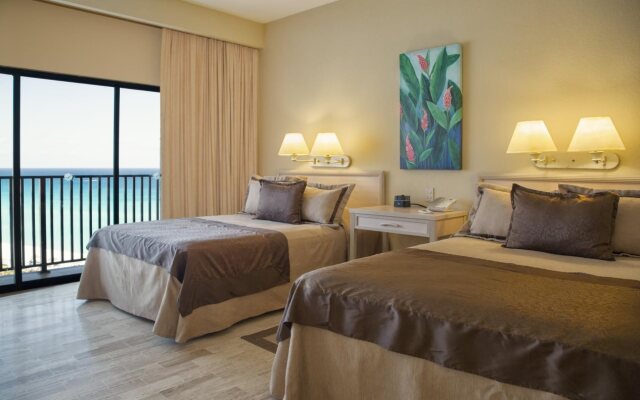 The Royal Islander – An All Suites Resort