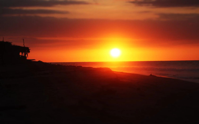 Casa Kresala, Surf House